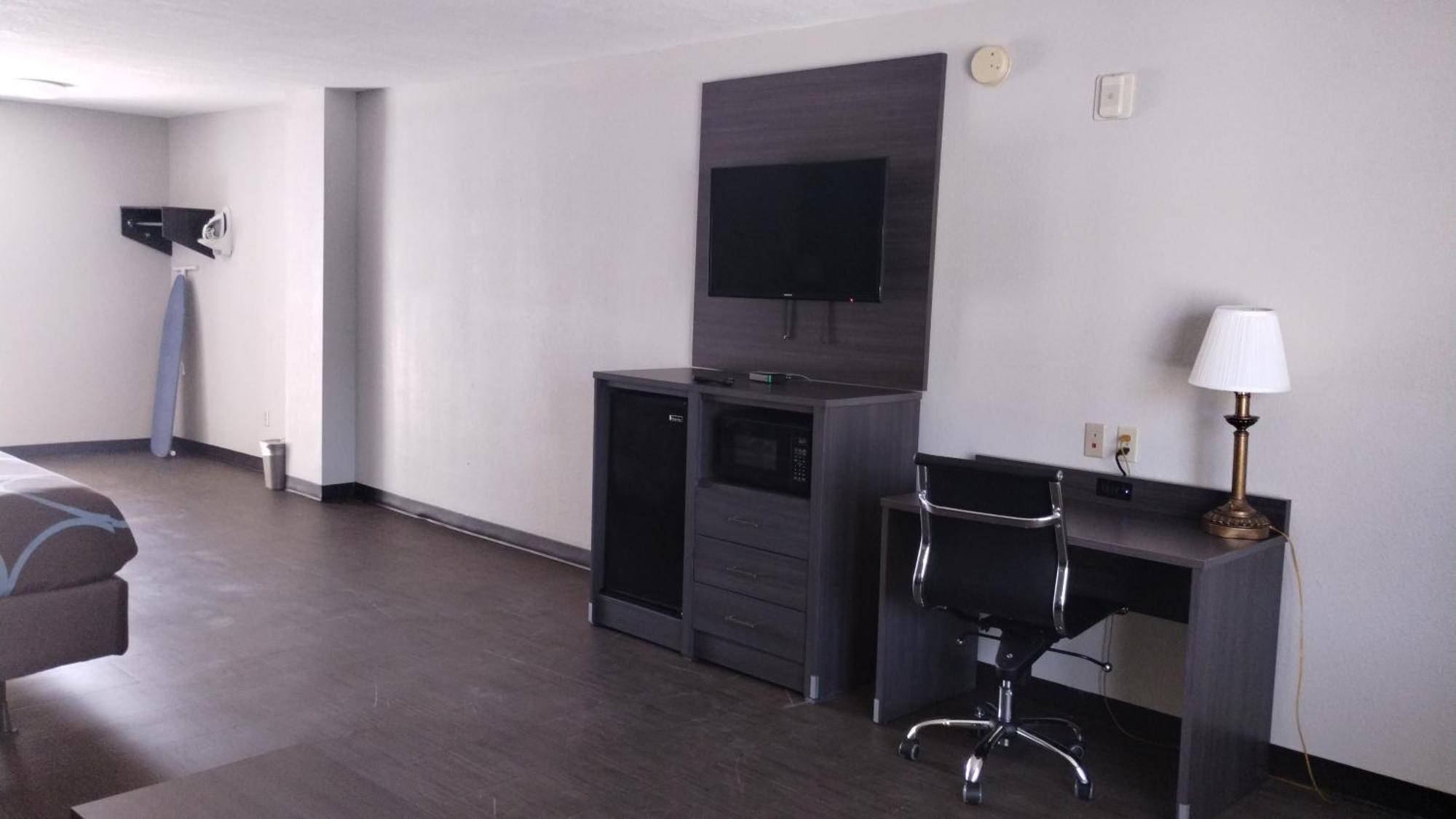 Super 8 Motel By Wyndham Near Fort Lauderdale Arpt Dania Beach Εξωτερικό φωτογραφία