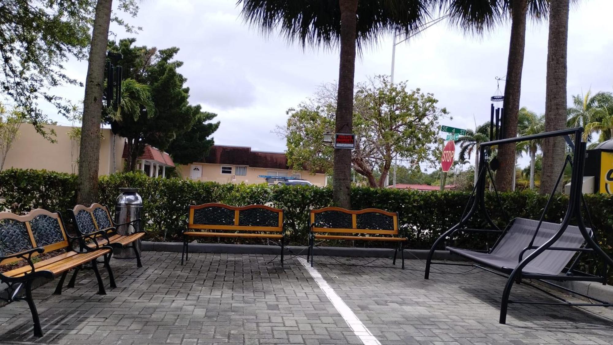 Super 8 Motel By Wyndham Near Fort Lauderdale Arpt Dania Beach Εξωτερικό φωτογραφία